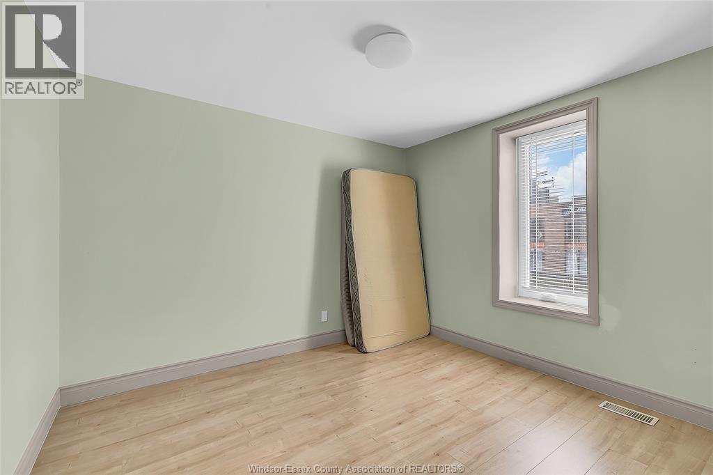 1500 Howard Avenue — photo 18
