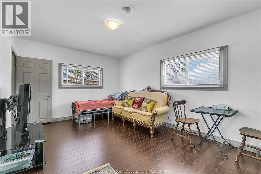 1500 Howard Avenue — photo 20