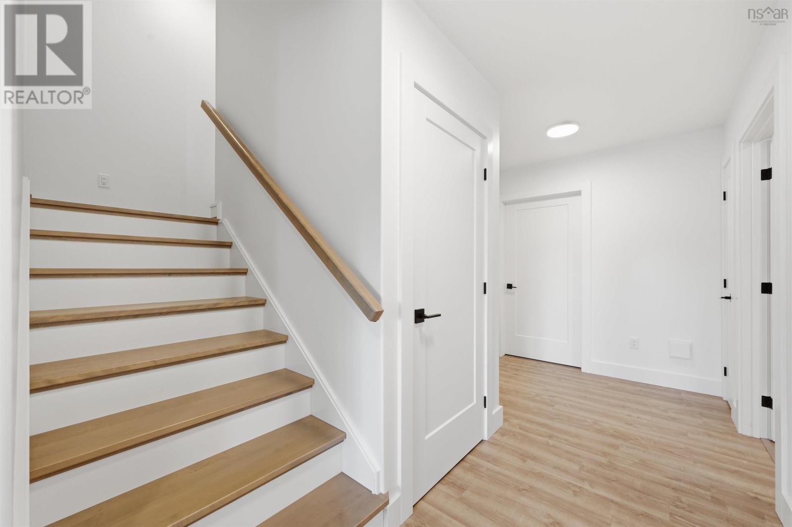 Property 31 of 40 of 10 Talus Avenue