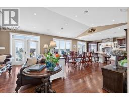 3pc Ensuite bath - 18 Clipper Court, Westmount, NS B1R0A6 Photo 16