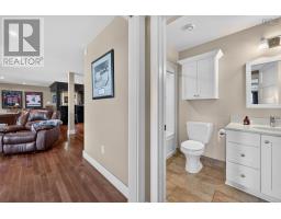 18 Clipper Court, Westmount, NS B1R0A6 Photo 40
