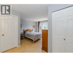 54 2070 Amelia Ave, Sidney, BC V8L4X6 Photo 14