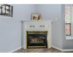 Entrance - 54 2070 Amelia Ave, Sidney, BC V8L4X6 Photo 9