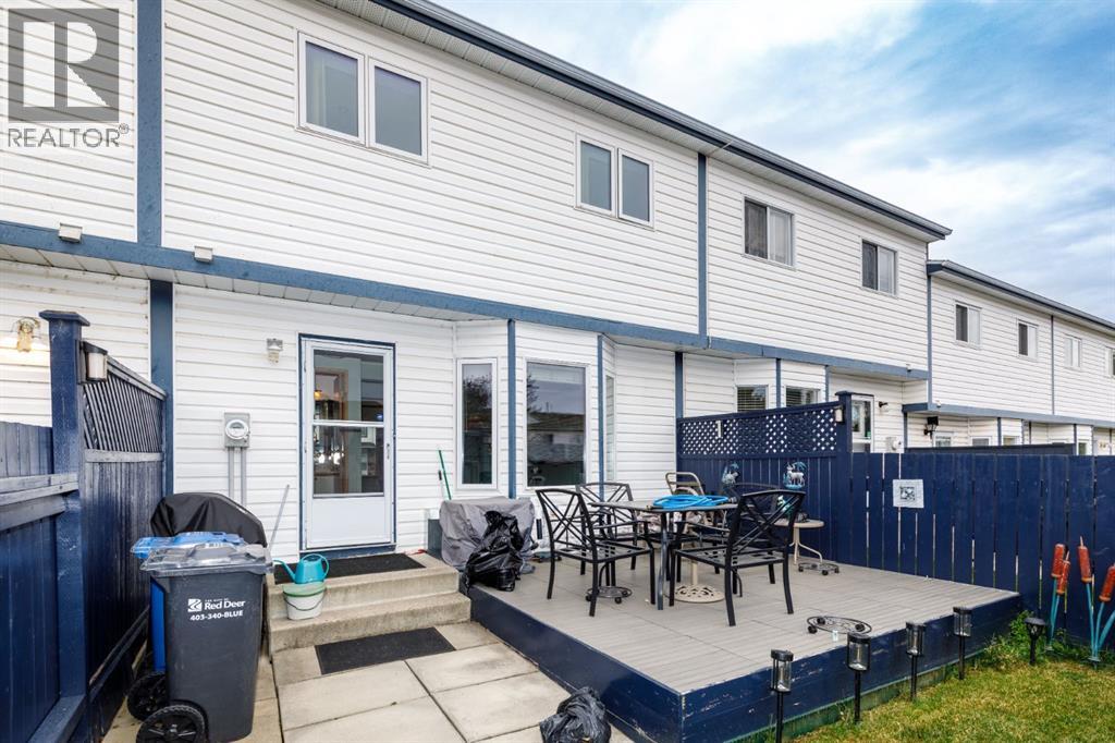 Listing photo – 67 Elwell Close, Red Deer