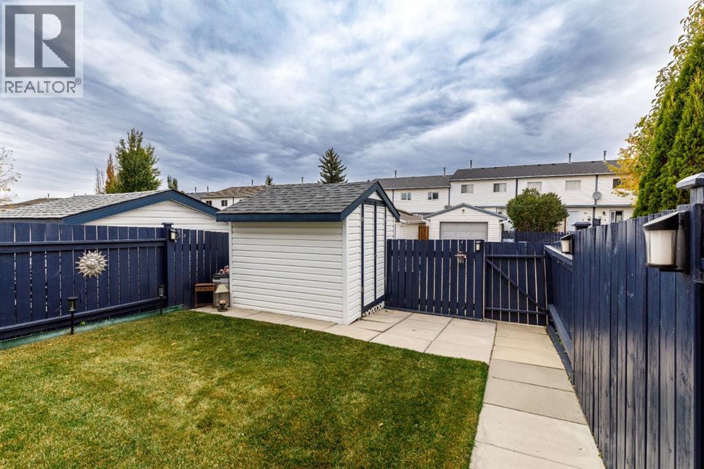 Listing photo – 67 Elwell Close, Red Deer