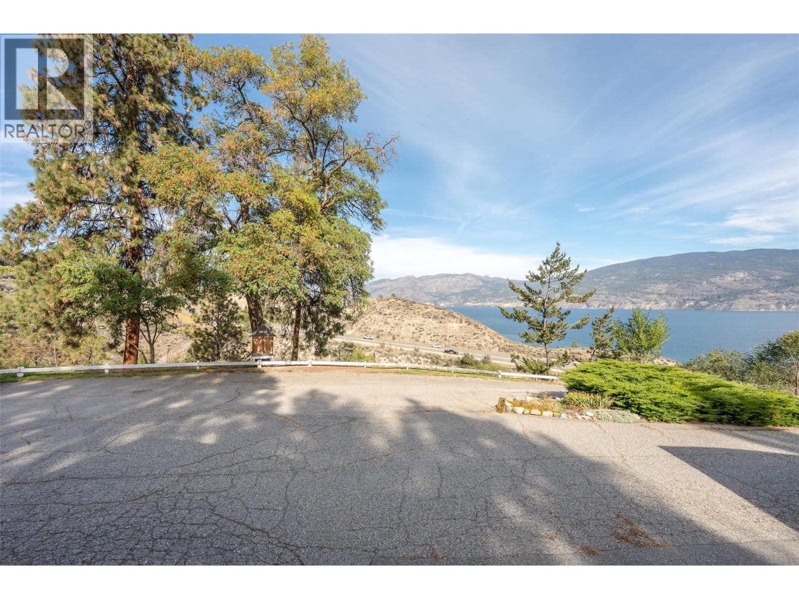 11619 Walters Road Unit# 4, Summerland - Image 1