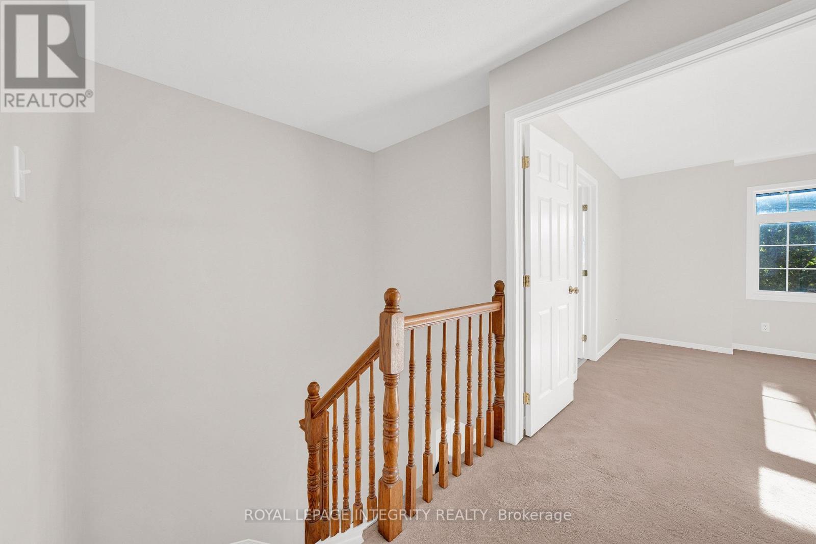3 Binbury Way — photo 25