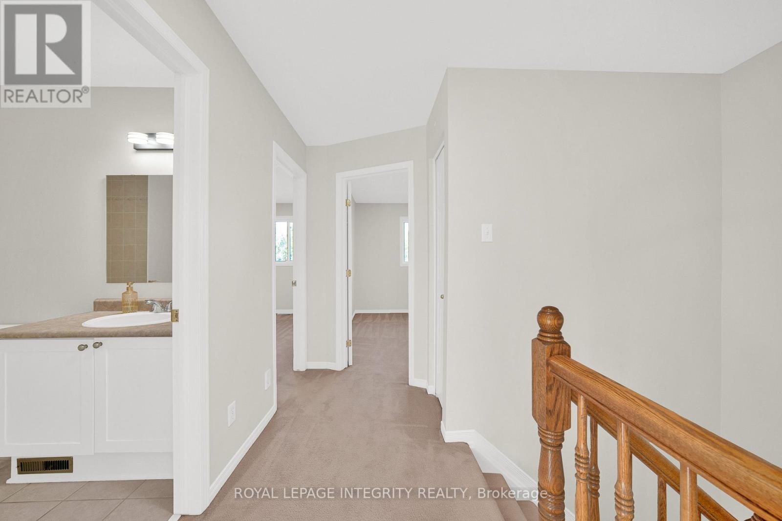 3 Binbury Way — photo 31