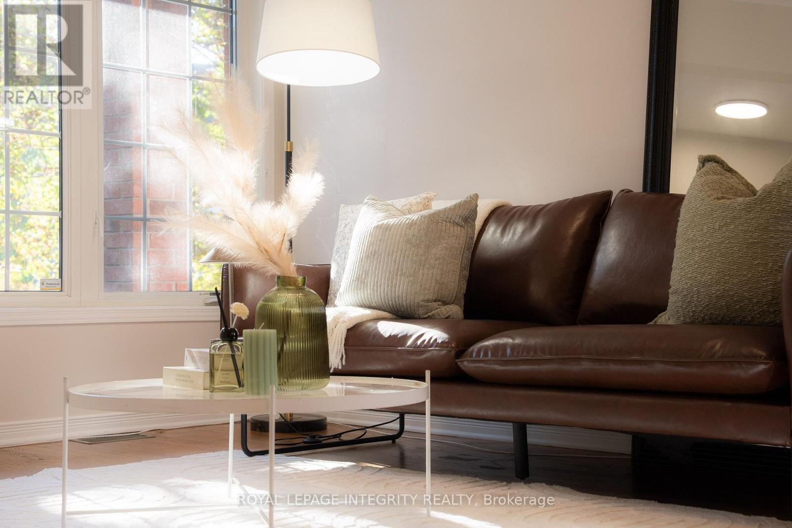 3 Binbury Way — photo 8