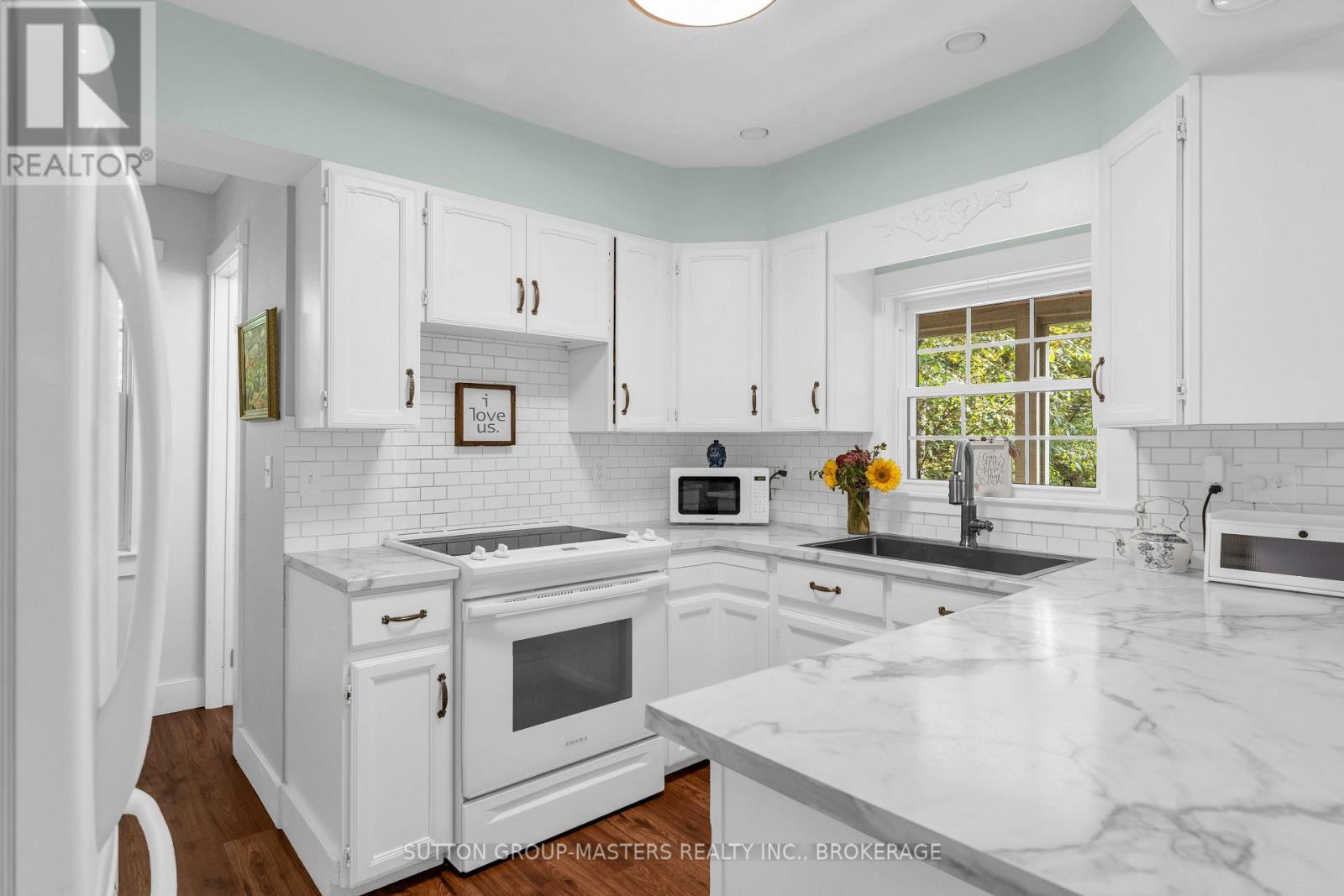 5390 BEDFORD ROAD - 27
