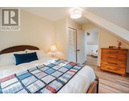 18 Hamilton Place thumbnail 35
