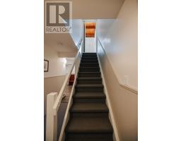 18 Hamilton Place thumbnail 43