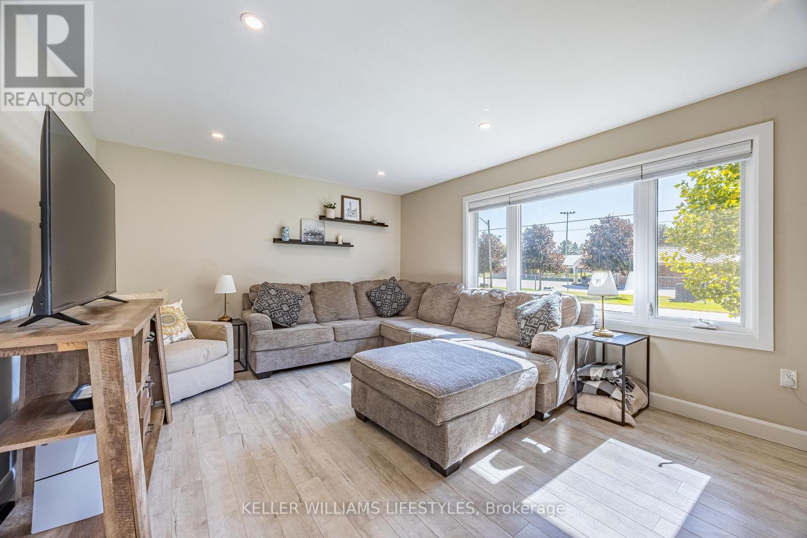 143 ANNIE ADA SHIPLEY STREET - 9