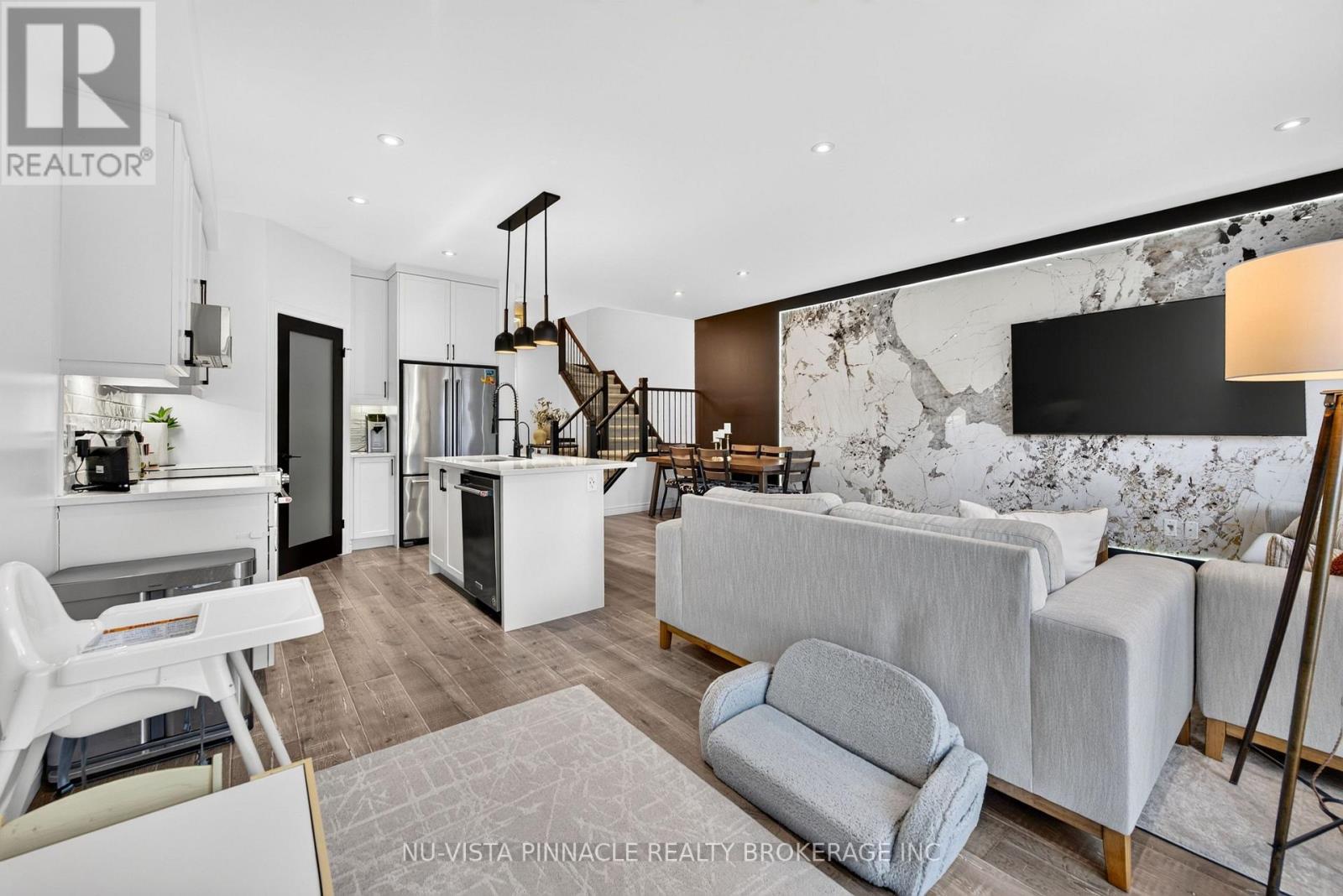 239 WINLOW WAY - 21