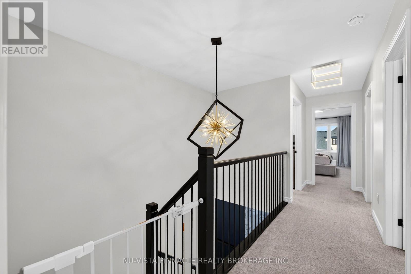 239 WINLOW WAY - 23