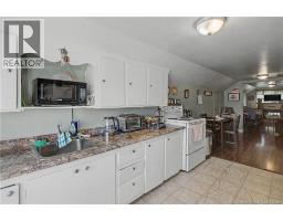 3 Gorman Boulevard, photo 4