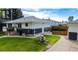 1721 2B Avenue N - photo 4