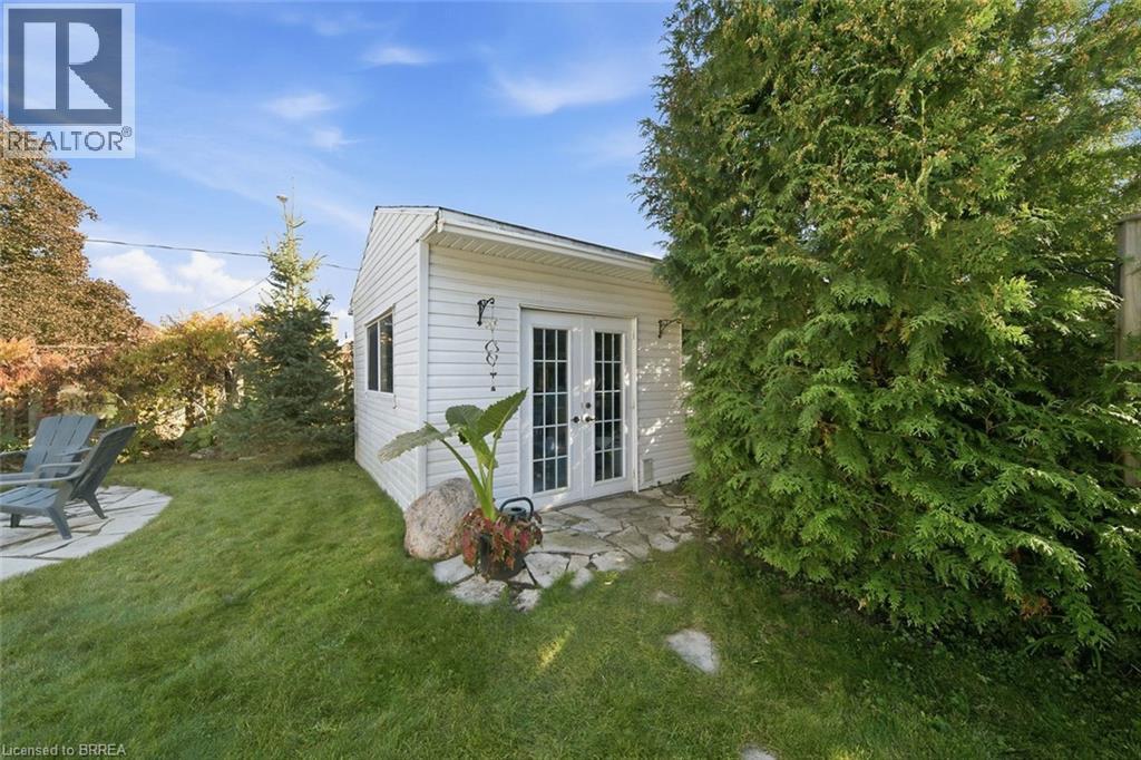 144 St George Street — photo 48