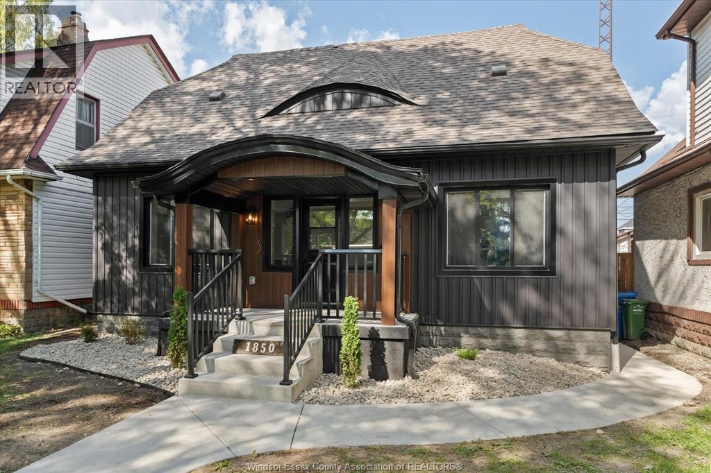 1850 Dacotah DRIVE - 3