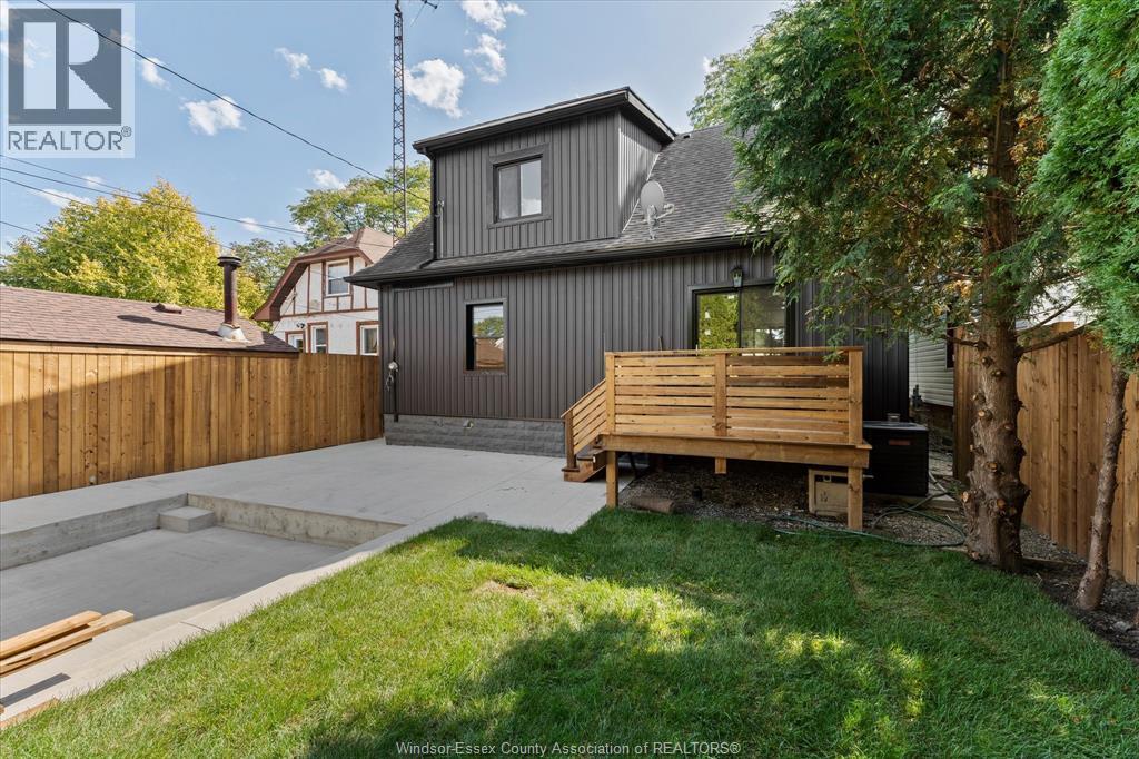 1850 Dacotah DRIVE - 35