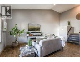 3pc Bathroom - 588 Vista Drive Se, Medicine Hat, AB T1B0N1 Photo 8