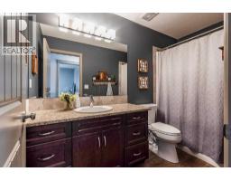 588 Vista Drive Se, Medicine Hat, AB T1B0N1 Photo 24