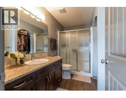 588 Vista Drive Se, Medicine Hat, AB T1B0N1 Photo 32