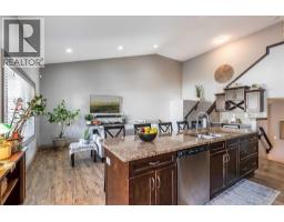 4pc Bathroom - 588 Vista Drive Se, Medicine Hat, AB T1B0N1 Photo 16