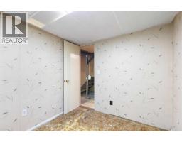 3819 1 Street NE - photo 23