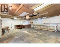 3819 1 Street NE - photo 29