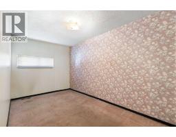 3819 1 Street NE - photo 16