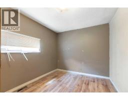 3819 1 Street NE - photo 14