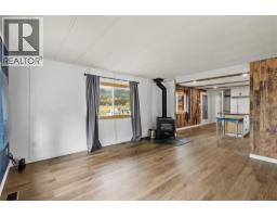 4101 Dixon Creek Road, Barriere, BC V0E1E1 Photo 12