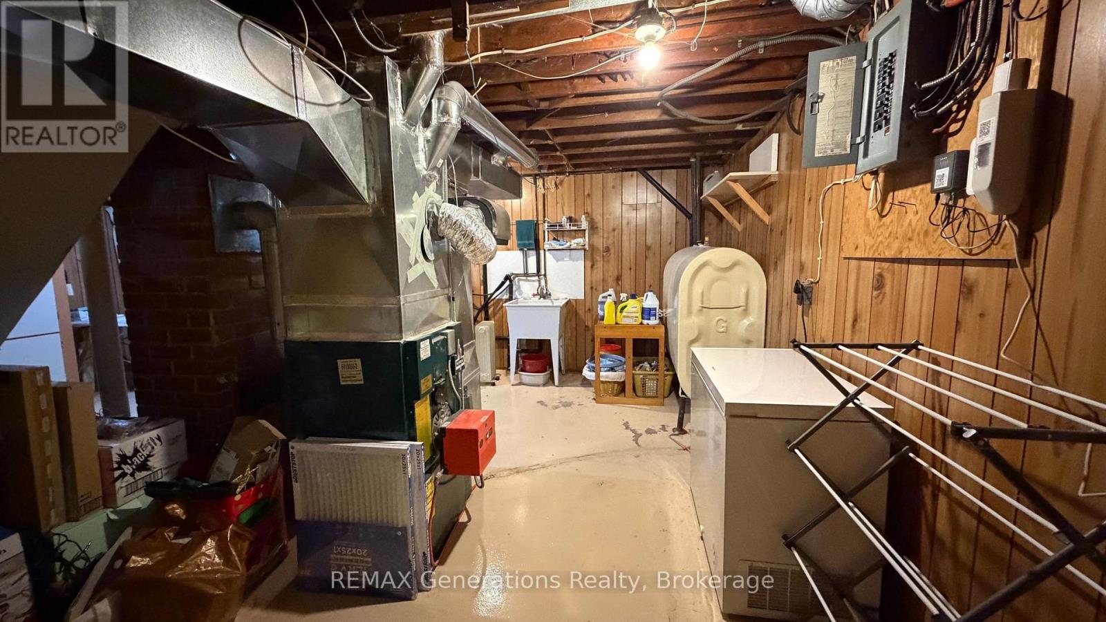 6 Kenogami Road — photo 31