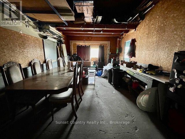 305 PIONEER STREET - Image 17