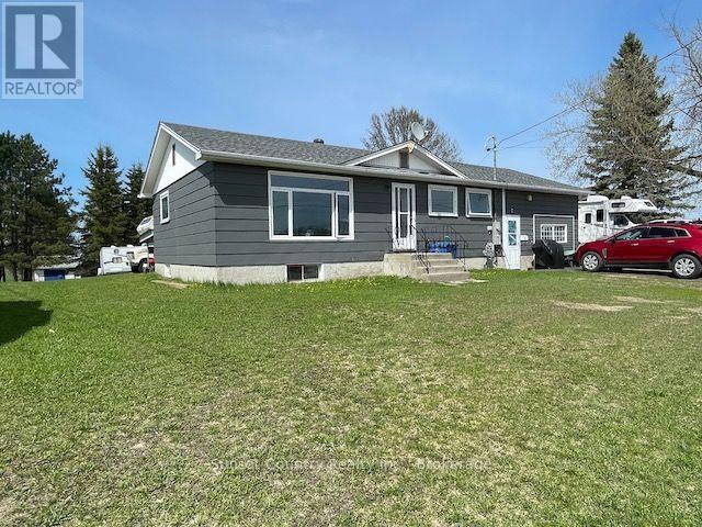 305 PIONEER STREET - 2