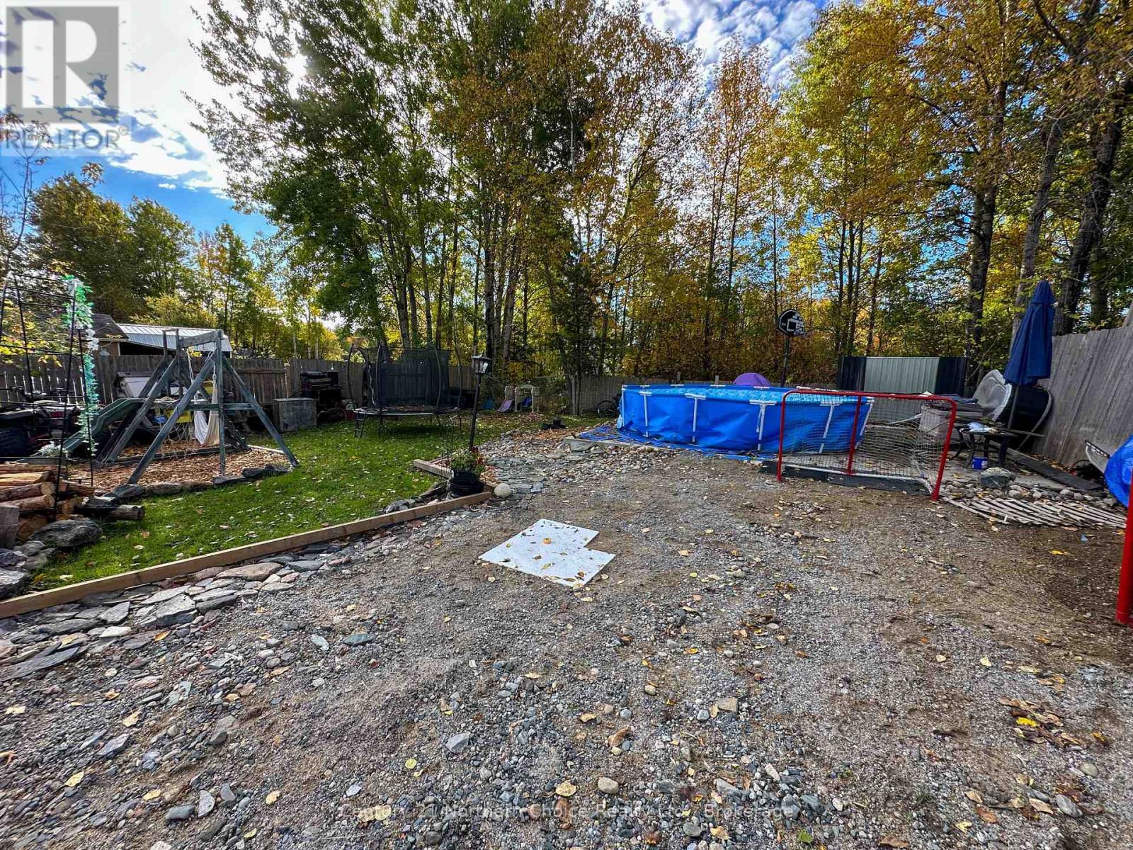 17 POPLAR AVENUE - 19