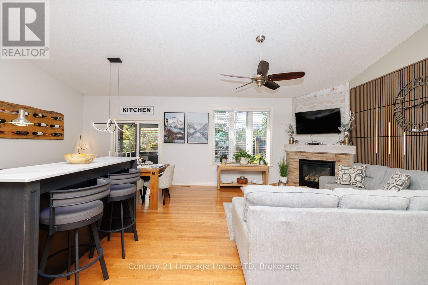 21 BURLEIGH ROAD S - Image 4