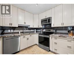 38 Richelieu Court SW - photo 10