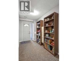 38 Richelieu Court SW - photo 32