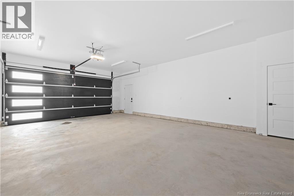 196 Carrington Drive - 46