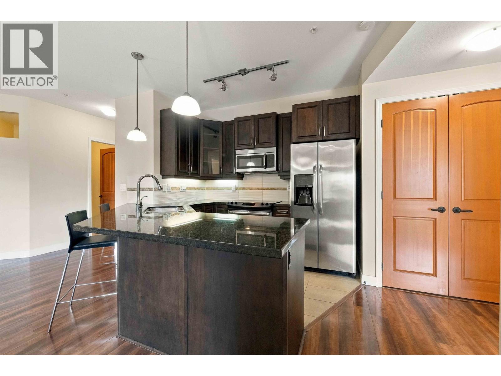 216 11935 BURNETT STREET, Maple Ridge - Image 1