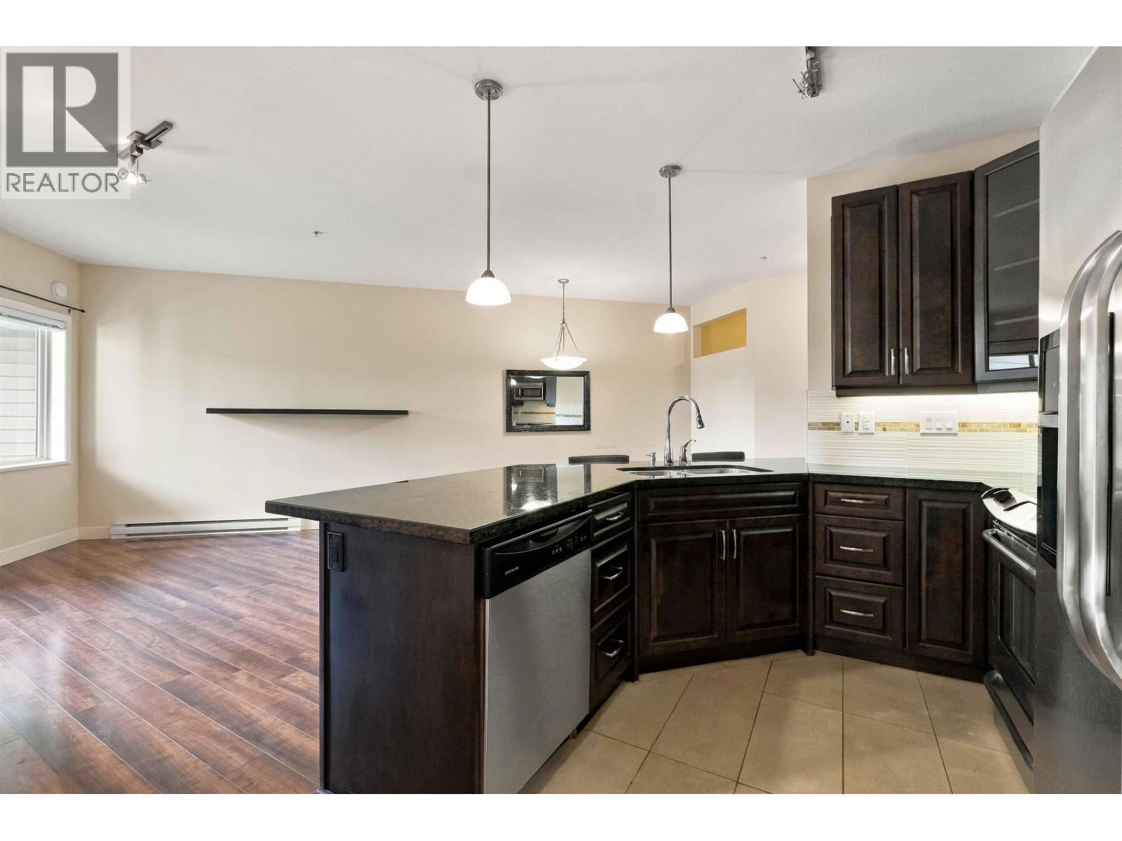 216 11935 BURNETT STREET, Maple Ridge - Image 1