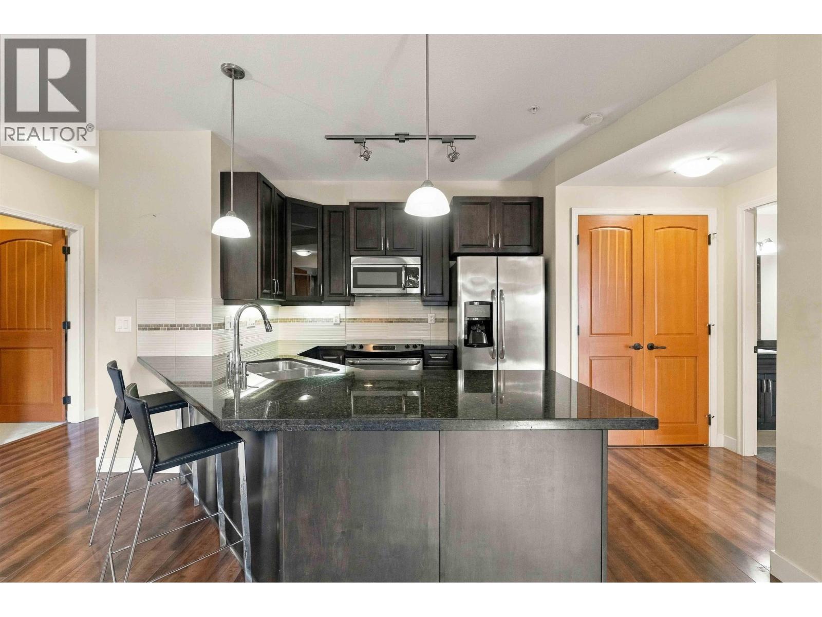 216 11935 BURNETT STREET, Maple Ridge - Image 1
