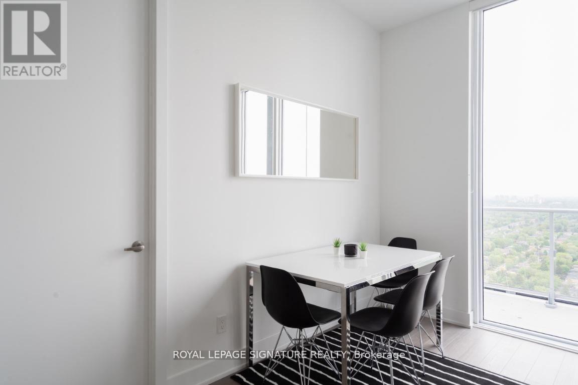#UPH03 5180 YONGE STREET - 24