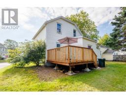 Porch - 378 Alexandra Street, Sydney, NS B1S2G4 Photo 6