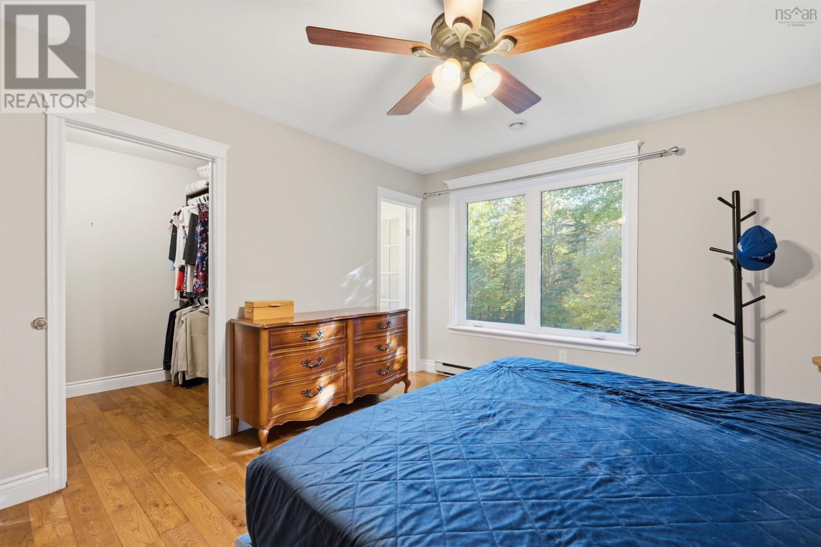 18 Sandstone ave - 34