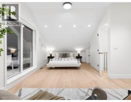 2 2541 E 2nd Avenue, Vancouver, BC V5M1C7 Photo 19