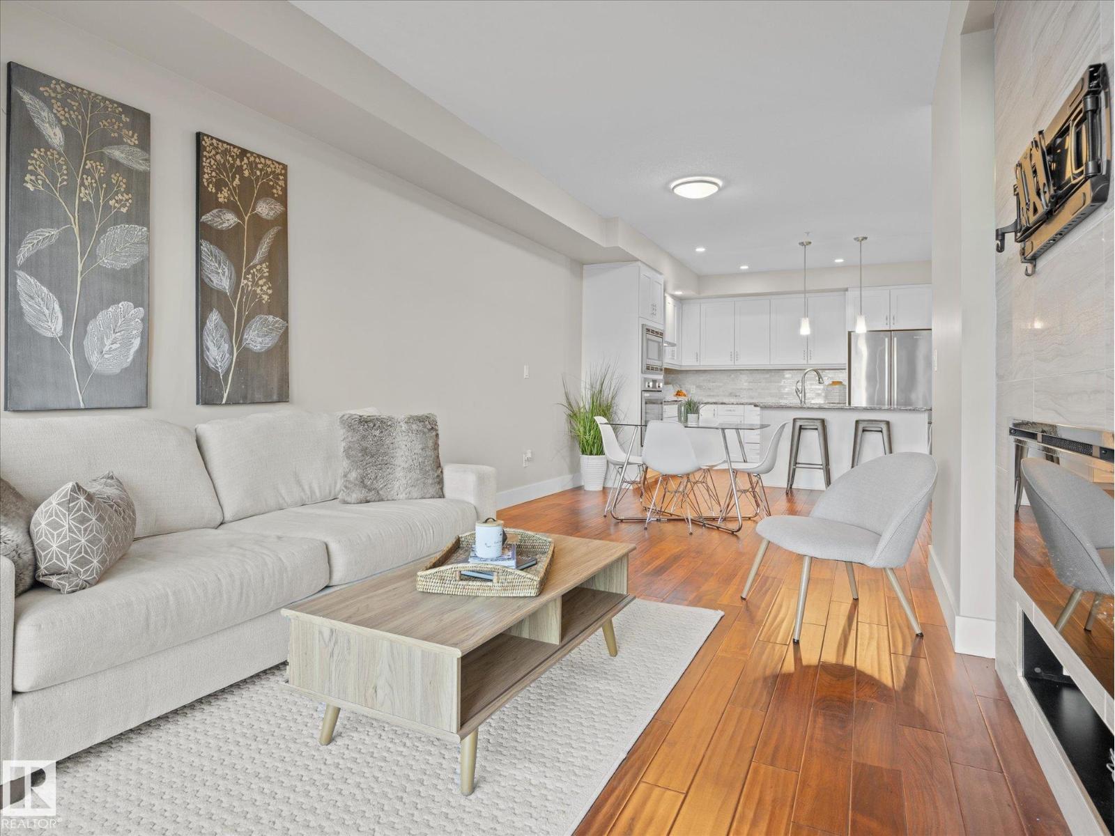 #416 200 BELLEROSE DR - 12