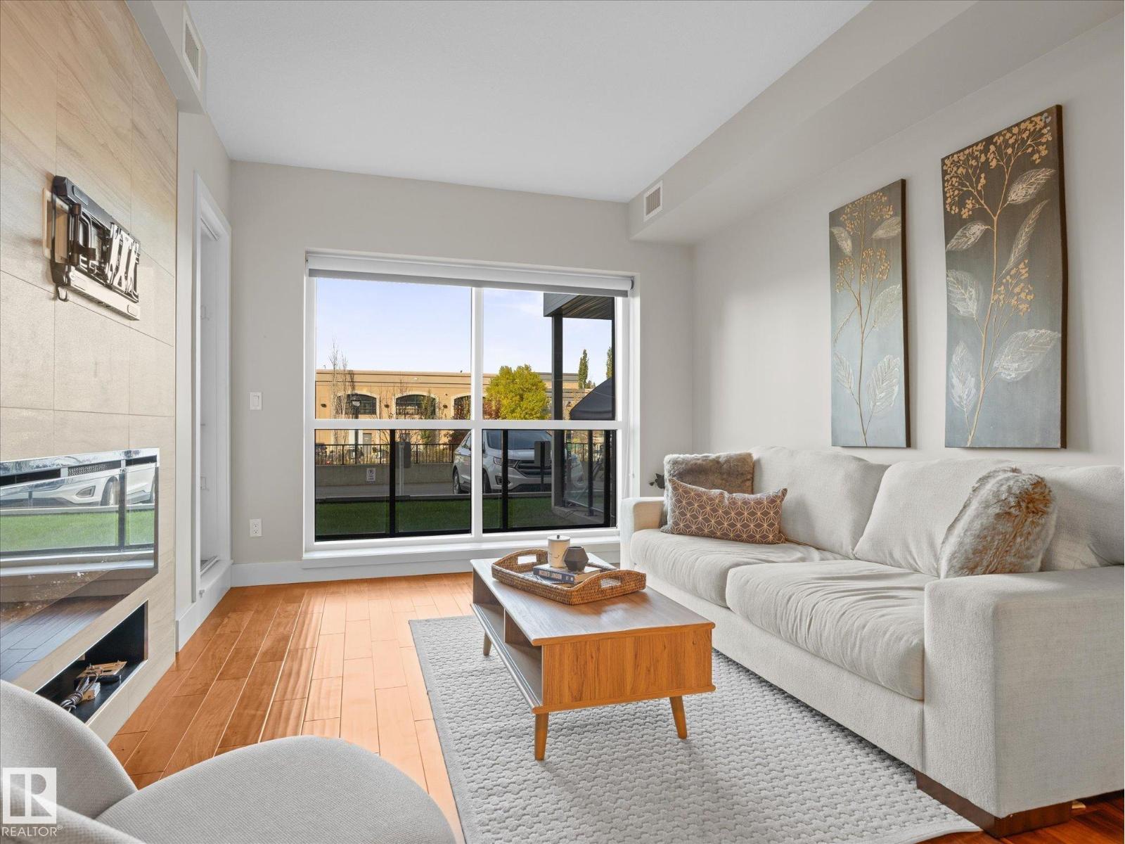 #416 200 BELLEROSE DR - 13